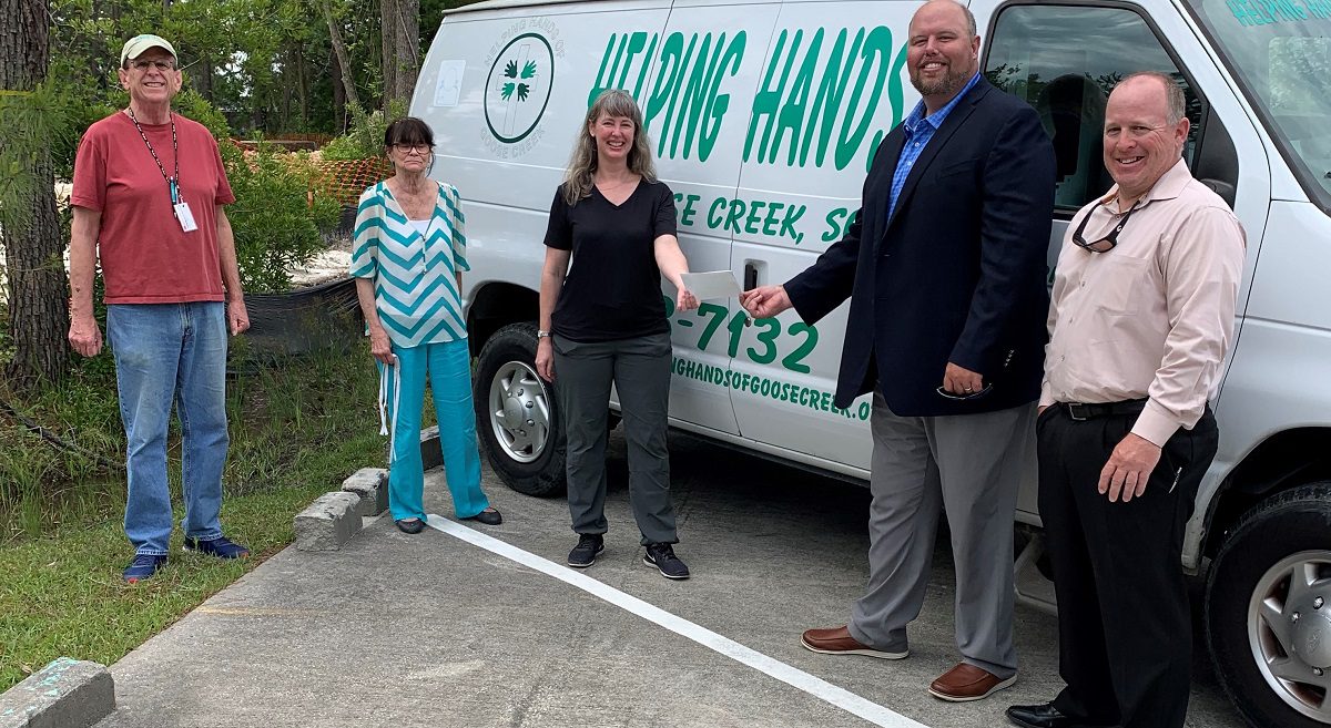 helping-hands-1